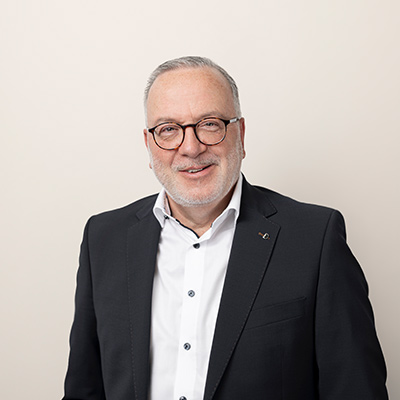 Portraits_Teamsite_400x400_UrsZimmermann